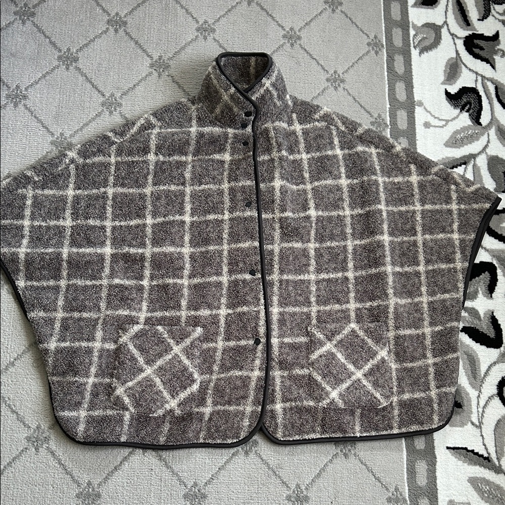 Parasuco Plaid Fleece Snap Button High Collar Poncho